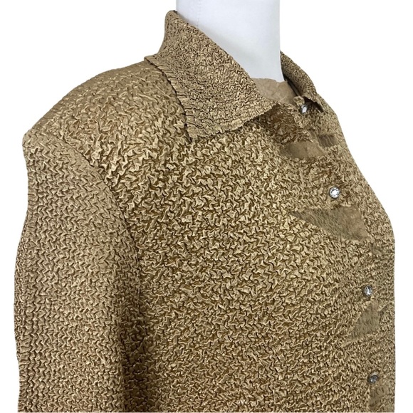 John A 2 Piece Gold Set Size Large - Picture 5 of 7